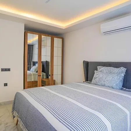 1+1 In Elite Apartment *